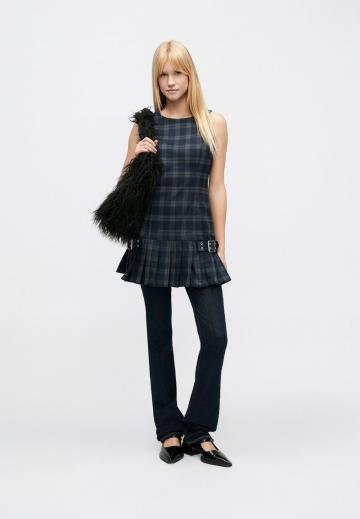 Короткое платье