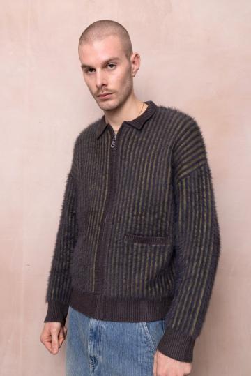 Вязаная кофта