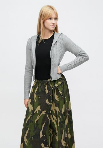 Юбка с накладными карманами