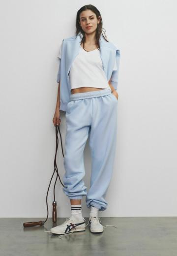 Спортивные штаны