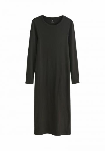 Вязаное платье