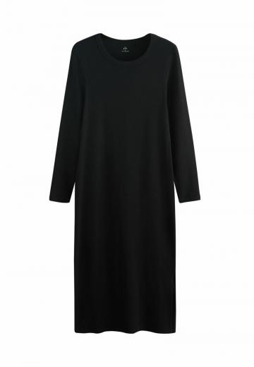 Вязаное платье