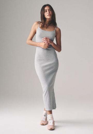 Платье футляр