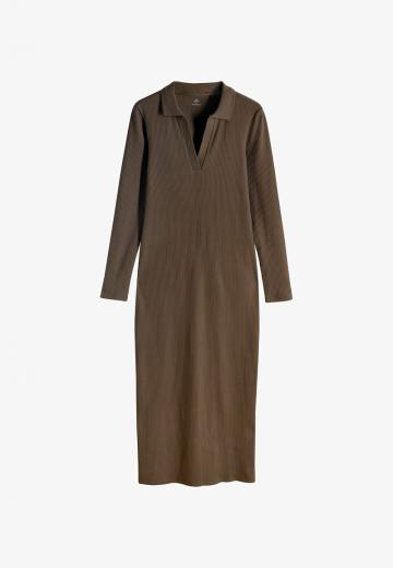 Вязаное платье