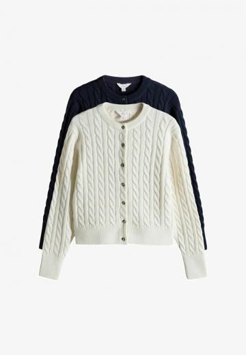 Вязаная кофта