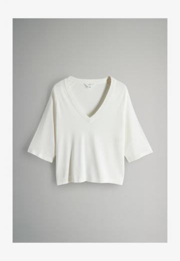 Пуловер с рукавом три четверти