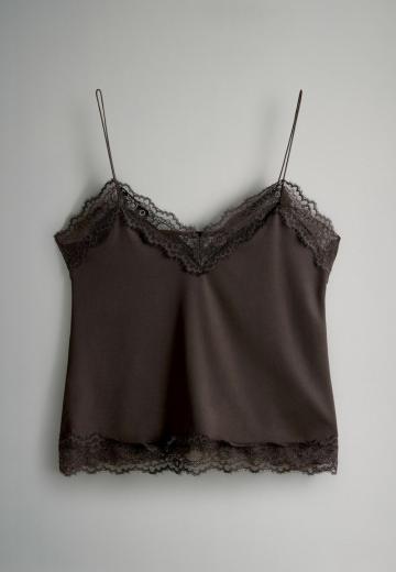 Топ на бретельках