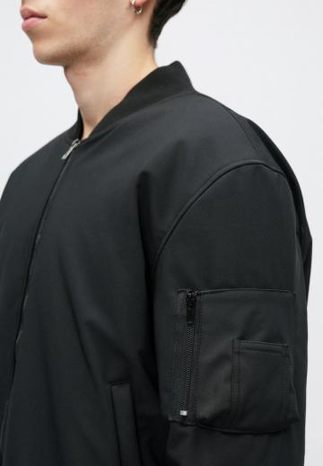 Куртка бомбер