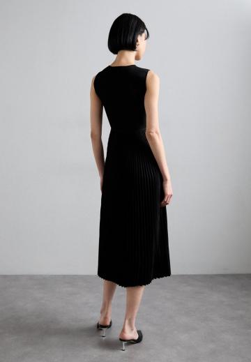 Коктейльное платье