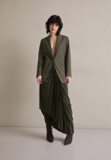 Длинный блейзер