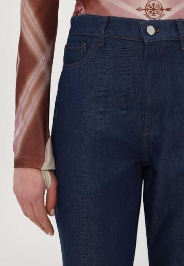 Джинсы бойфренда