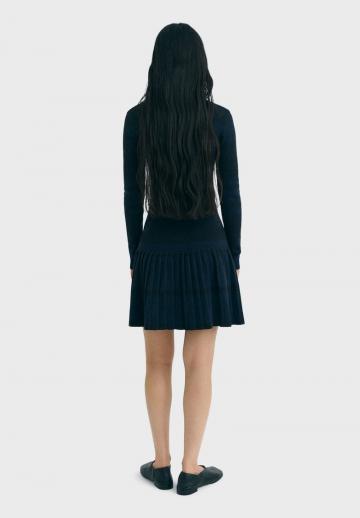 Вязаное платье