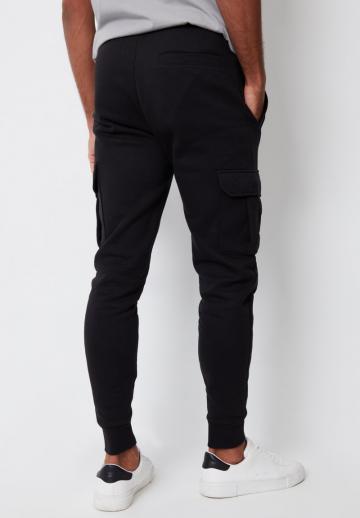 Спортивные штаны