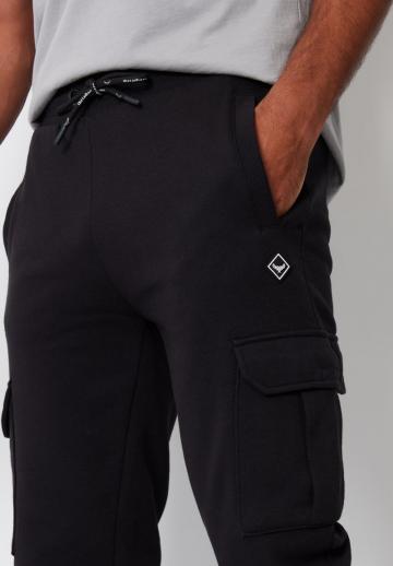 Спортивные штаны