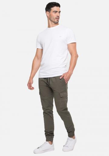 Брюки с накладными карманами