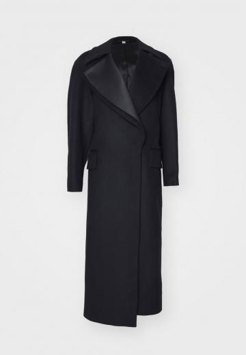 Шерстяное пальто