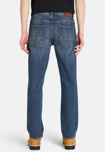 Прямые джинсы