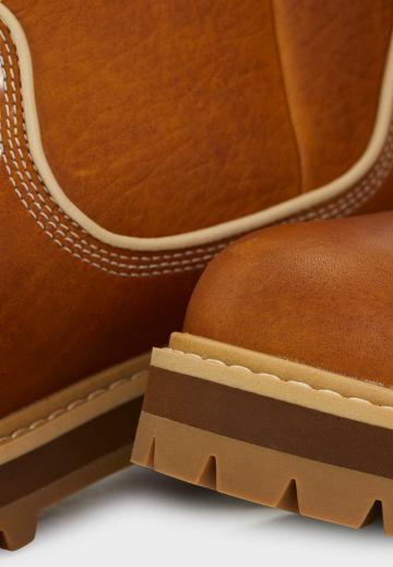 Зимние ботинки