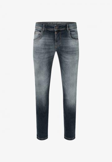 Узкие джинсы