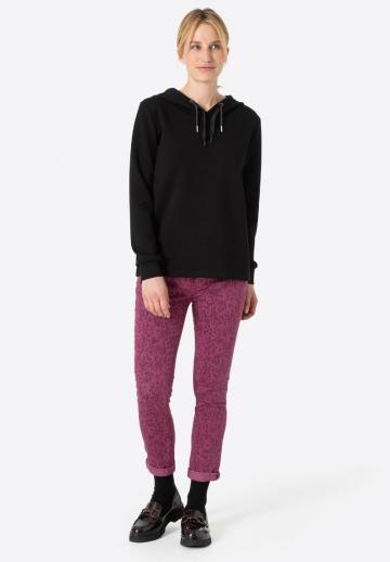 Короткие джинсы