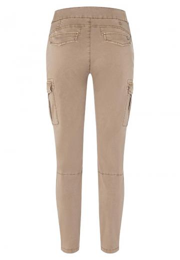 Брюки с накладными карманами