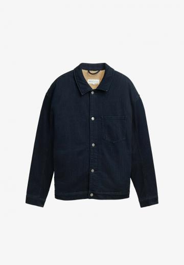 Джинсовая куртка