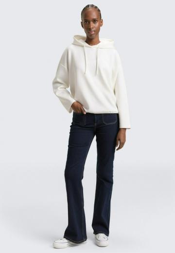 Пуловер с капюшоном