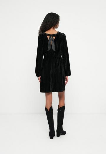 Коктейльное платье