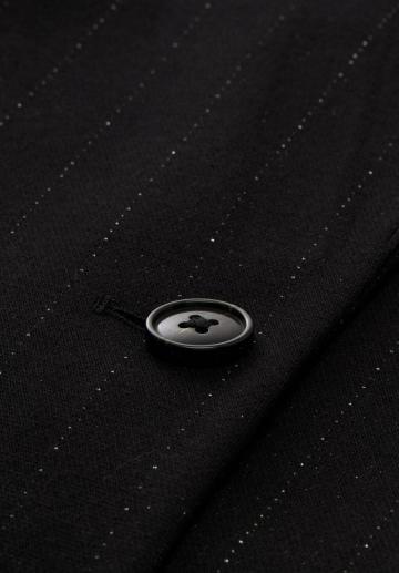 Короткое пальто