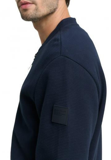 Куртка бомбер