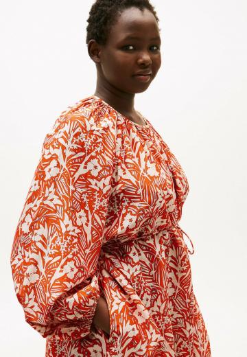 Короткое платье