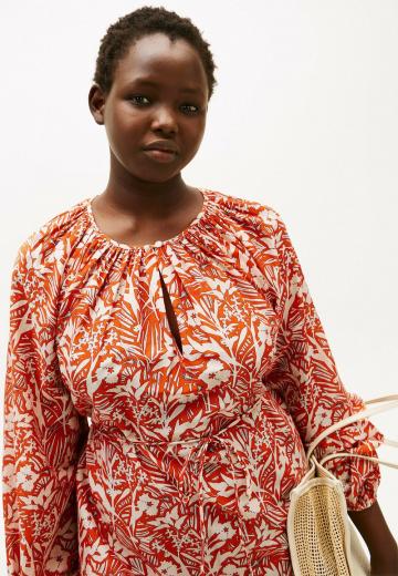 Короткое платье