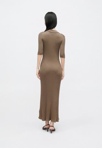 Вязаное платье