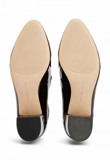 Туфли с ремешком