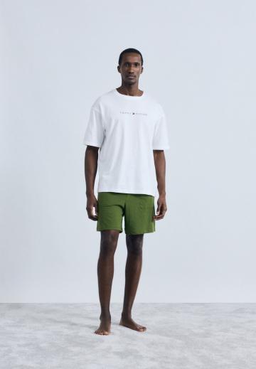 Пижама с шортами