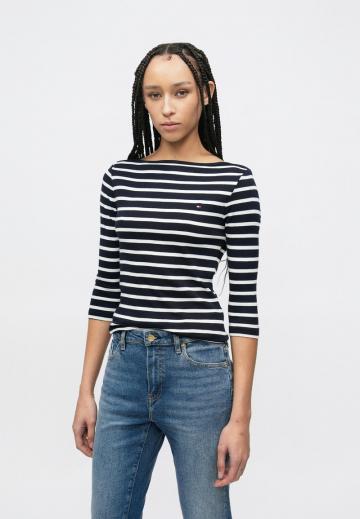 Клешеные брюки