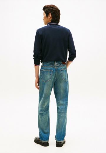 Прямые джинсы