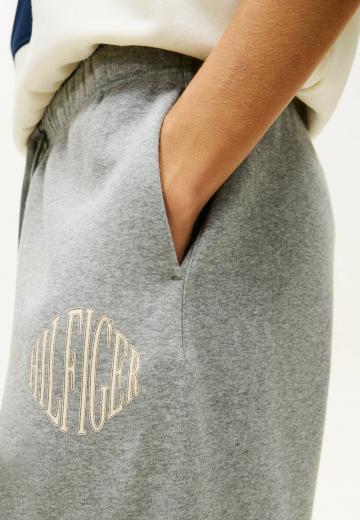 Спортивные штаны