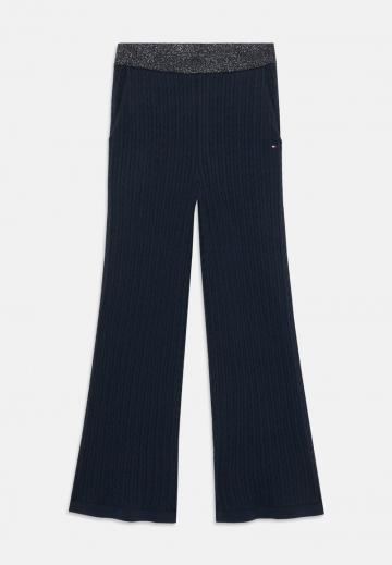 Спортивные штаны