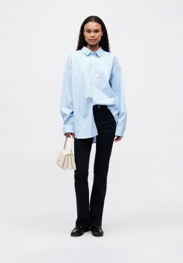 Клешеные брюки