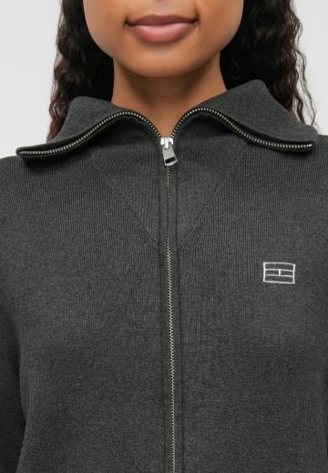 Вязаная кофта