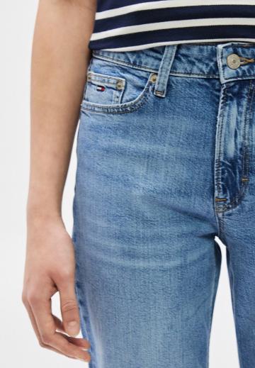 Клешеные брюки