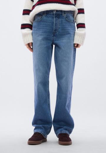 Свободные джинсы