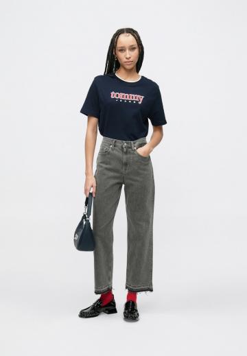 Прямые джинсы