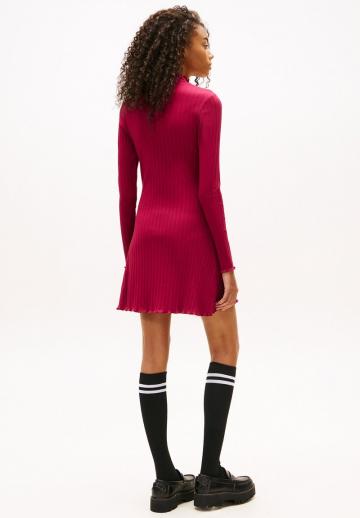 Короткое платье