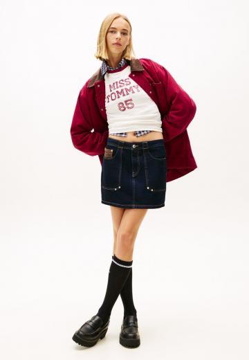 Юбка с накладными карманами