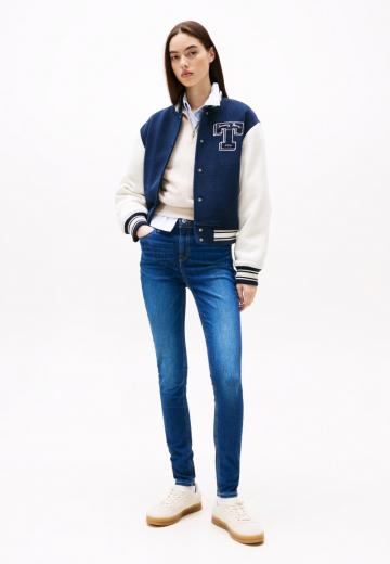 Узкие джинсы