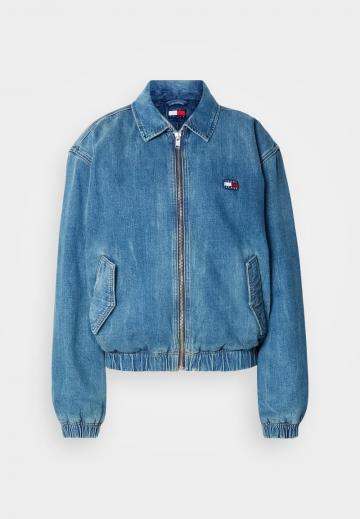 Джинсовая куртка