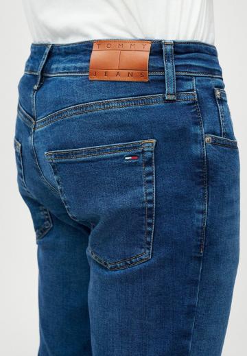 Узкие джинсы