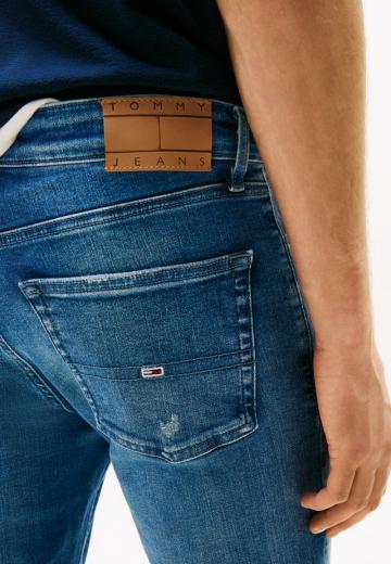 Узкие джинсы